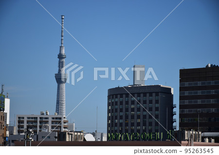 Tokyo Sky Tree seen from Ueno Tokyo Sky Tree seen from Ueno 95263545