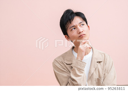 思考的年輕人 思考的年輕人 95263811