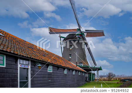 Zaanse Scans 95264932