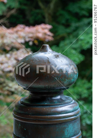 山形縣立石寺,松尾芭蕉所著的山寺 山形縣立石寺,松尾芭蕉所著的山寺 95266767