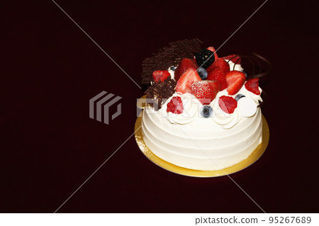 Chantilly Phrase (Shortcake) Chantilly Phrase (Shortcake) 95267689