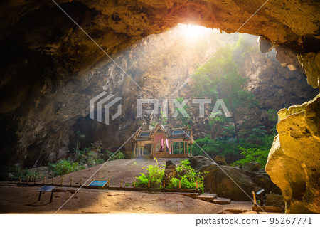 Amazing Phraya Nakhon cave in Khao Sam Roi Yot national park at Prachuap Khiri Khan Thailand is small temple in the sun rays in cave. 95267771