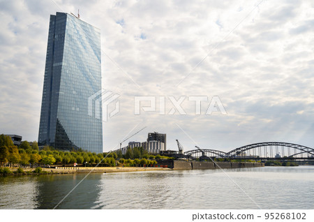 Cityscape of Frankfurt downtown, Germany 95268102
