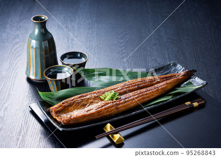 Japanese eel kabayaki and sake Japanese eel kabayaki and sake 95268843