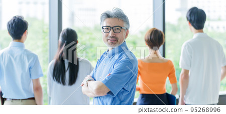 Portrait of senior businessman in office casual Portrait of senior businessman in office casual 95268996