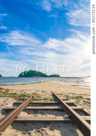 東葉海岸的Tombolo，通往前島的直道<愛知縣西尾市> 95273134