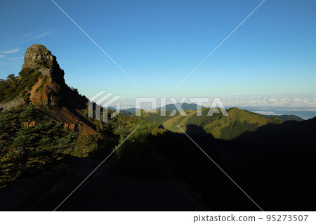 小霸尖山 雪霸國家公園 台灣百岳登山風景 小霸尖山 雪霸國家公園 台灣百岳登山風景 95273507
