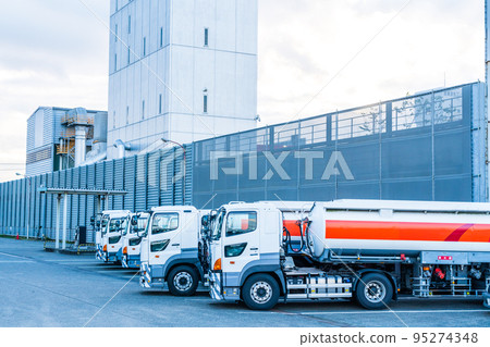 液化天然氣 航運設施 加油站 95274348