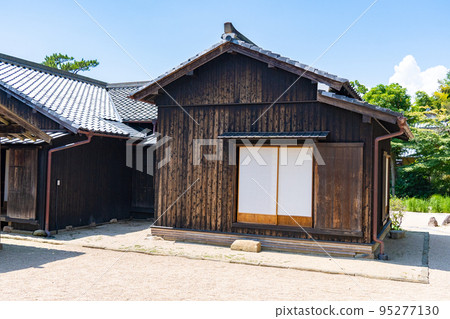 Matsue City Designated Cultural Property Bukeyashiki (Matsue City, Shimane Prefecture) 95277130