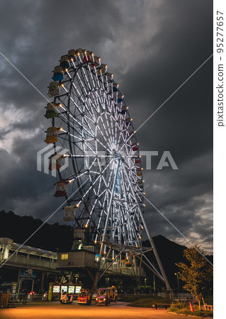 Shizuoka Fuji Road Station Ferris wheel seen at Fujikawa Rakuza Shizuoka Fuji Road Station Ferris wheel seen at Fujikawa Rakuza 95277657