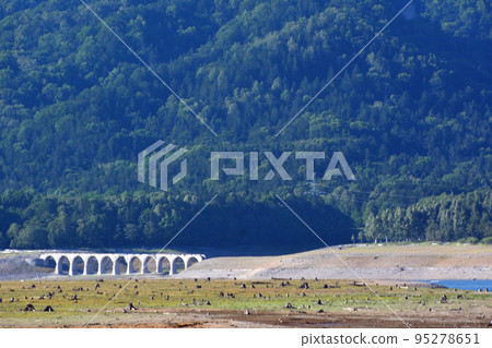 Phantom Bridge ~ Taushubetsu River Bridge Phantom Bridge ~ Taushubetsu River Bridge 95278651