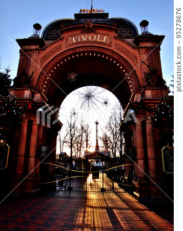 Denmark, Copenhagen, Tivoli Gardens at dusk 95278676