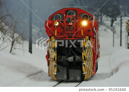 信越本線 Arai-Nihongi JR East DD53-2 (Nagaoka) Special Snow Plow Train Tokusetsu 95281688