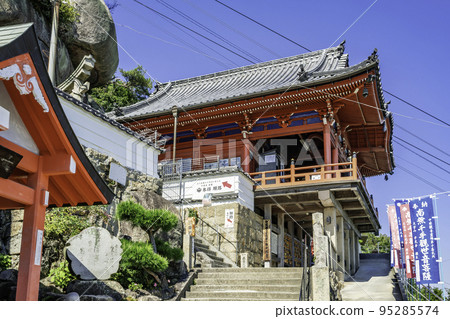 Onomichi Senkoji Main Hall, Onomichi City, Hiroshima Prefecture Onomichi Senkoji Main Hall, Onomichi City, Hiroshima Prefecture 95285574