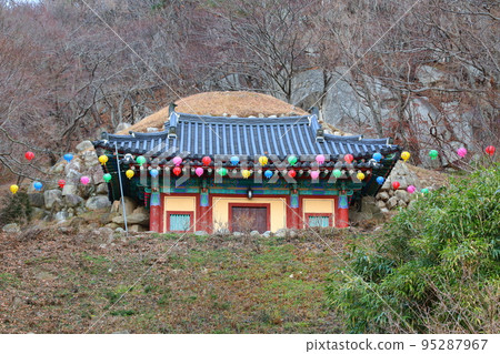 慶州石窟庵, 石窟庵, 隱居處, 佛教, 韓屋, 蓮花燈, 寺廟, 佛像, 觀音菩薩, 95287967