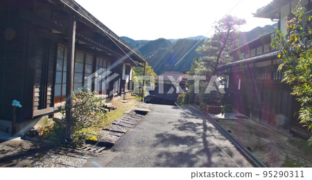 Tsumago-juku's retro and Japanese-style townscape, tourist destinations in Nagano Prefecture (post town, Kisoji, Nakasendo) 95290311