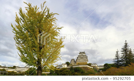 Himeji Castle 13 Himeji Castle 13 95292705