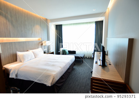 Twin room in luxury resort hotel 95293371