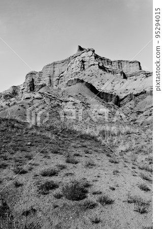 Rock formations on clear day 95294015