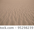 Tottori Sand Dunes 95298239