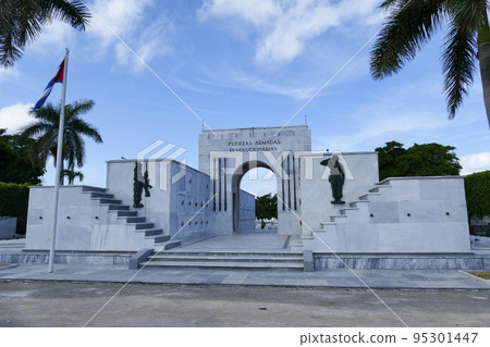 Cuba, Monument dedicated to the army in the Christopher Columbus Cemetery in Havana 95301447