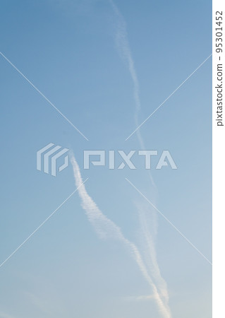 Aerial cloud floating in the blue sky 95301452