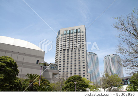 海濱幕張站前的豪華酒店外觀 95302956