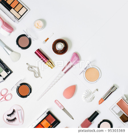 Feminine makeup pink red orange palette accessories with nail polish manicure tools on white background. Flat lay pattern with copy space, beauty and cosmetics blogger concept banner Feminine makeup pink red orange palette accessories with nail polish manicure tools on white background. Flat lay pattern with copy space, beauty and cosmetics blogger concept banner 95303369