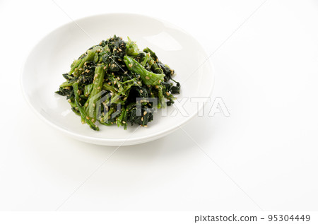 Spinach with sesame seeds Spinach with sesame seeds 95304449