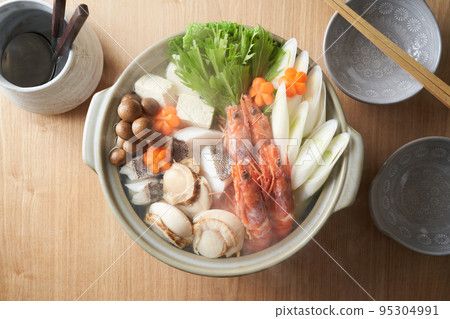 Seafood pot 95304991