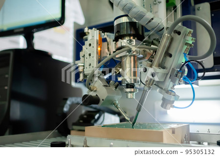 Process of selective soldering components to printed circuit boards at factory 95305132