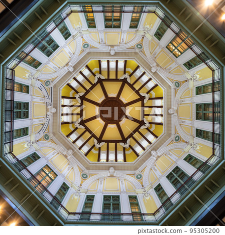 Tokyo Station Tokyo Station Marunouchi Station Building South Dome Relief 95305200
