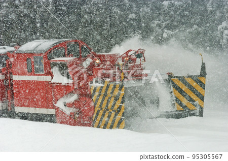 Shinetsu Main Line Sekiyama-Myoko Kogen JR East DD53-2 (Nagaoka) Special Snow Plow Train Tokusetsu 95305567
