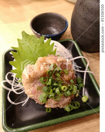 在居酒屋停下來喝一杯 在居酒屋停下來喝一杯 95306500