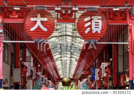 Niomon Street in Osu Shopping District, Nagoya City 95309172