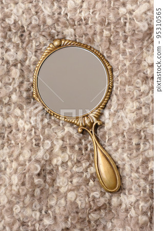 vintage hand mirror 95310565