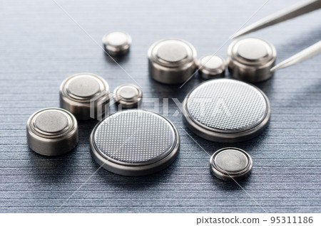 button cell battery button cell battery 95311186