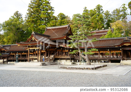 Taga Taisha / Worship Hall (Taga Town, Shiga Prefecture) Taga Taisha / Worship Hall (Taga Town, Shiga Prefecture) 95312086