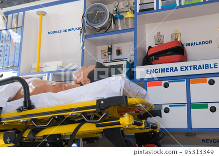 ambulance perfectly equipped with emergency equipment and dummy for first aid practices 95313349