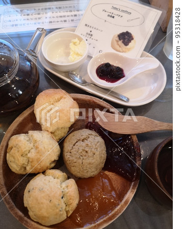 烤餅和茶店 95318428