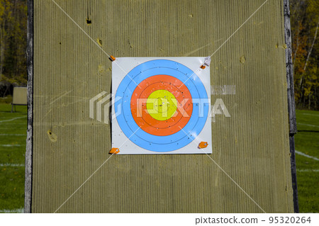 archery target success goal shooting sport concentric circles precision motivation 95320264