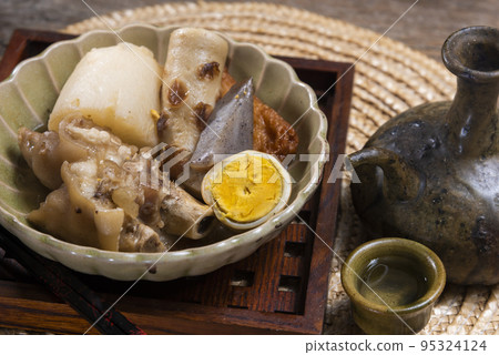 沖繩關東煮/當地美食 95324124