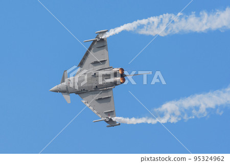 Italian Air Force Eurofighter EF-2000 circling 95324962