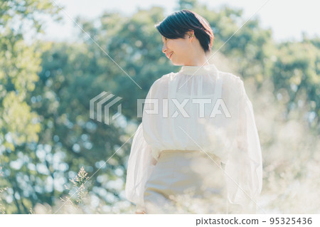 女生 女孩 女性 95325436