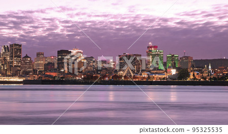 Montreal skyline and St Lawrence River at dusk in autumn, Quebec, Canada Montreal skyline and St Lawrence River at dusk in autumn, Quebec, Canada 95325535
