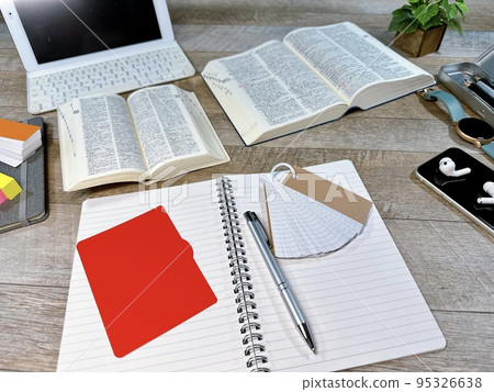 Exam study Educational image Exam study Educational image 95326638