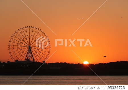 Kasai Rinkai Park Ferris Wheel, Asahi, Ships and Birds 95326723