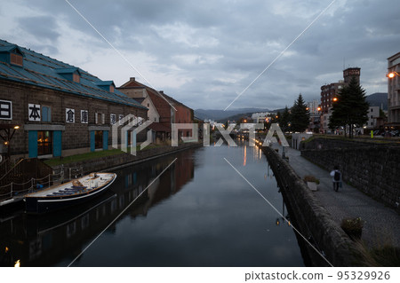 Very beautiful scenery of Otaru city, Hokkaido, Japan 95329926