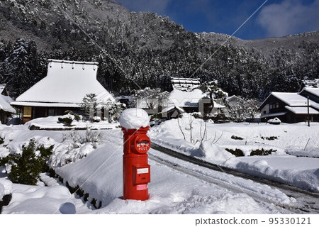 Snowscape Kayabuki no Sato Miyama 95330121