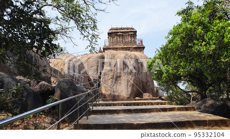 View of Olakannesvara Temple from hill entrance, Mahabalipuram, Tamilnadu, India 95332104